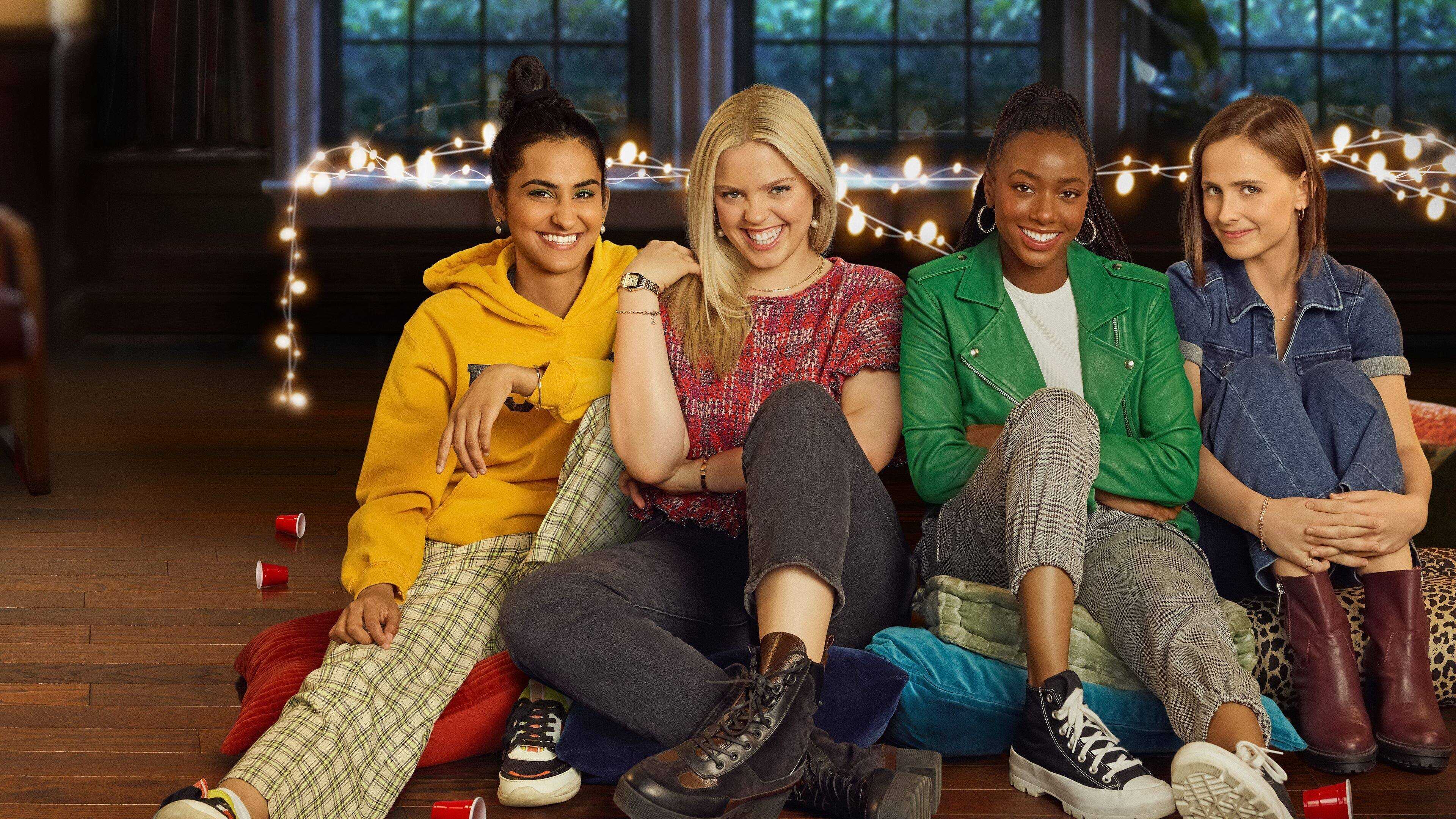 EN - The Sex Lives Of College Girls (2021) 2