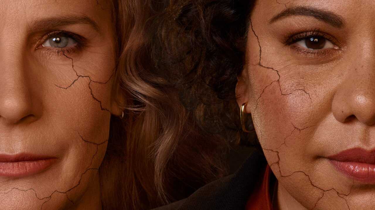 ES - Total Control (2019) (AU) 4